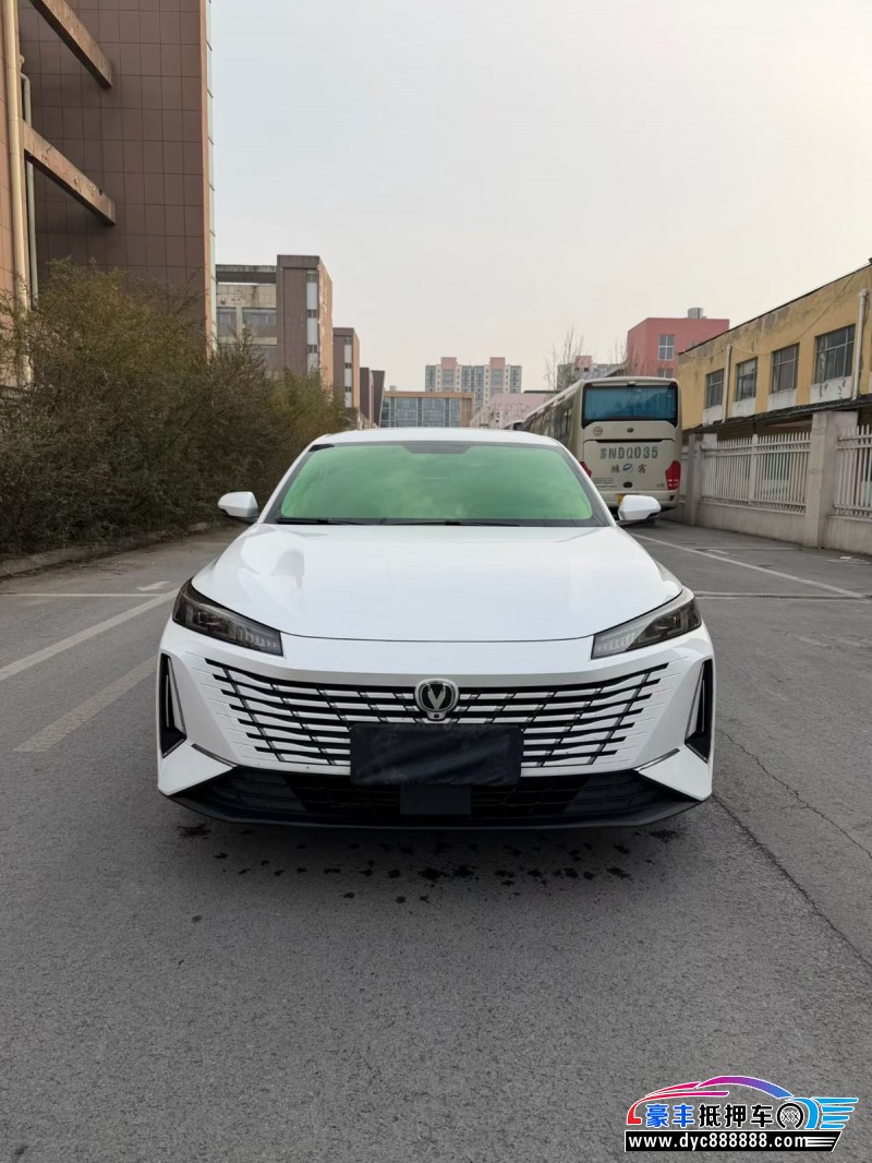 24年长安逸动轿车抵押车出售