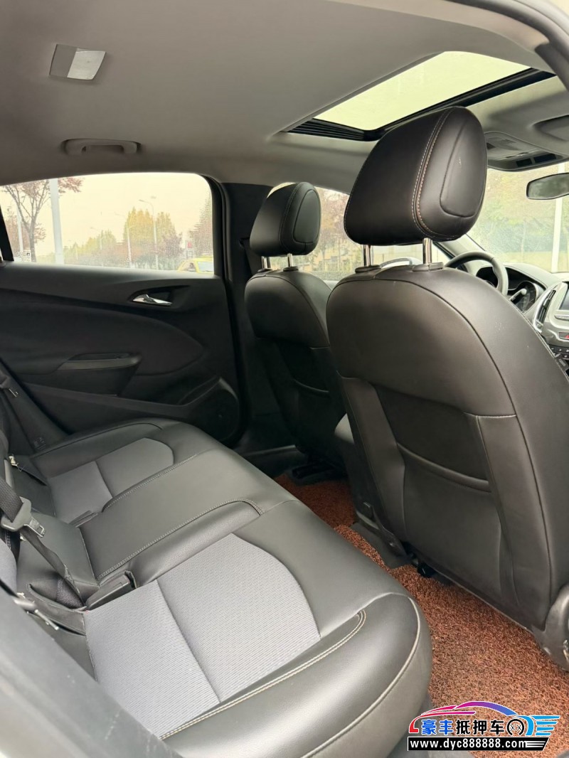 17年雪佛兰科鲁兹轿车抵押车出售