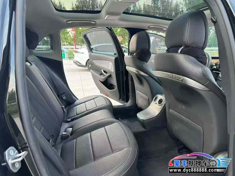 22年奔驰E轿车抵押车出售