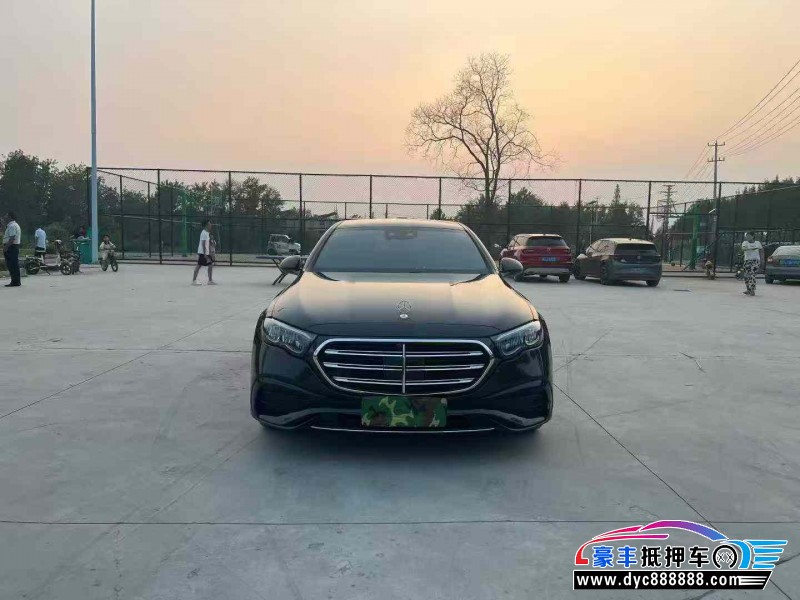 抵押车出售24年奔驰E轿车