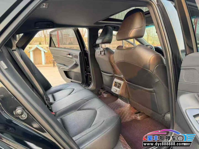 22年丰田亚洲龙轿车抵押车出售