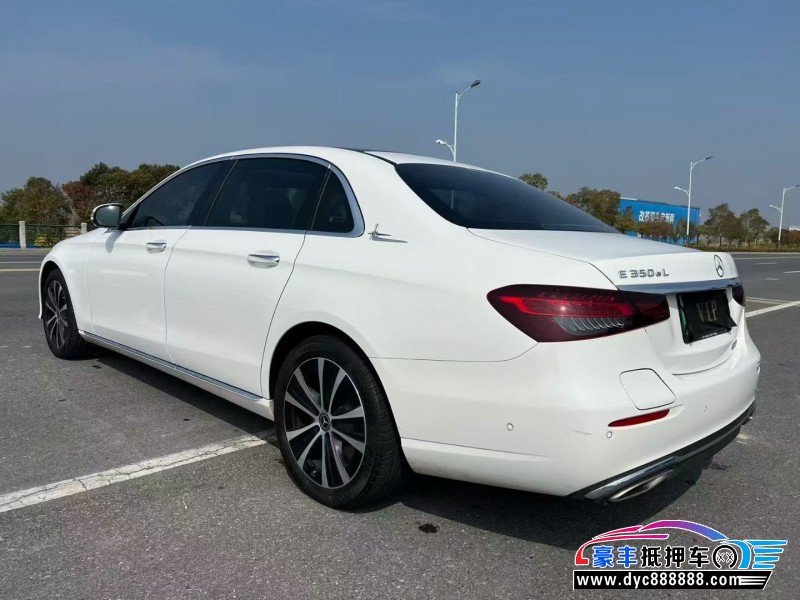 23年奔驰E轿车抵押车出售