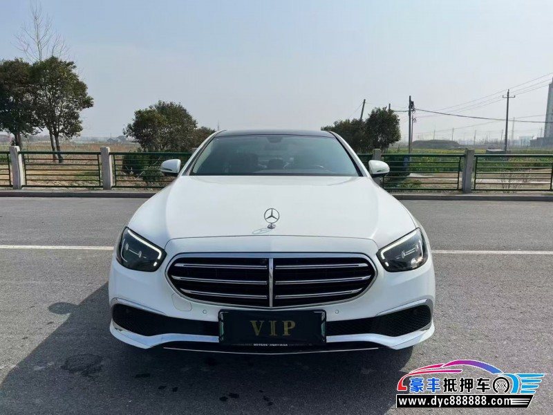 抵押车出售23年奔驰E轿车