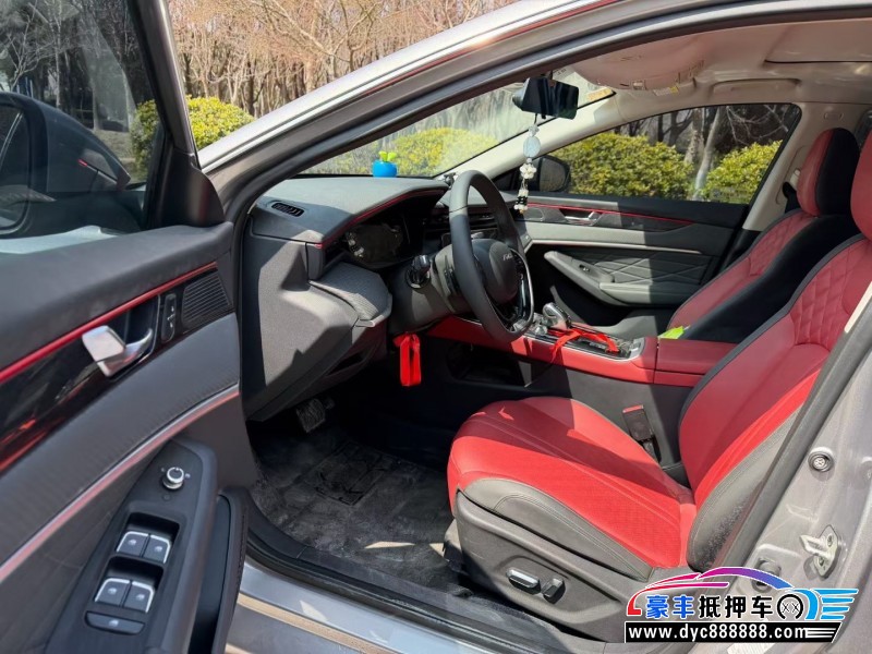 21年东风风神奕炫轿车抵押车出售