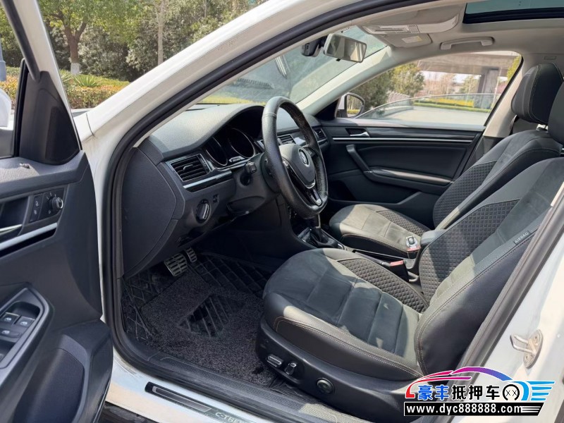 18年大众蔚领轿车抵押车出售