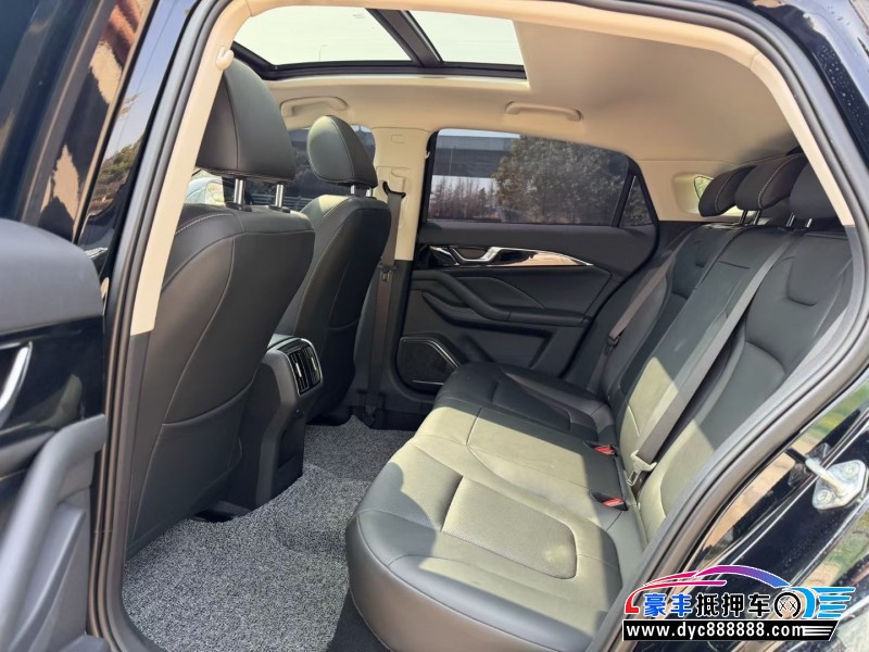 24年奔腾B70轿车抵押车出售