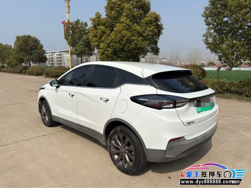 22年吉利几何轿车抵押车出售