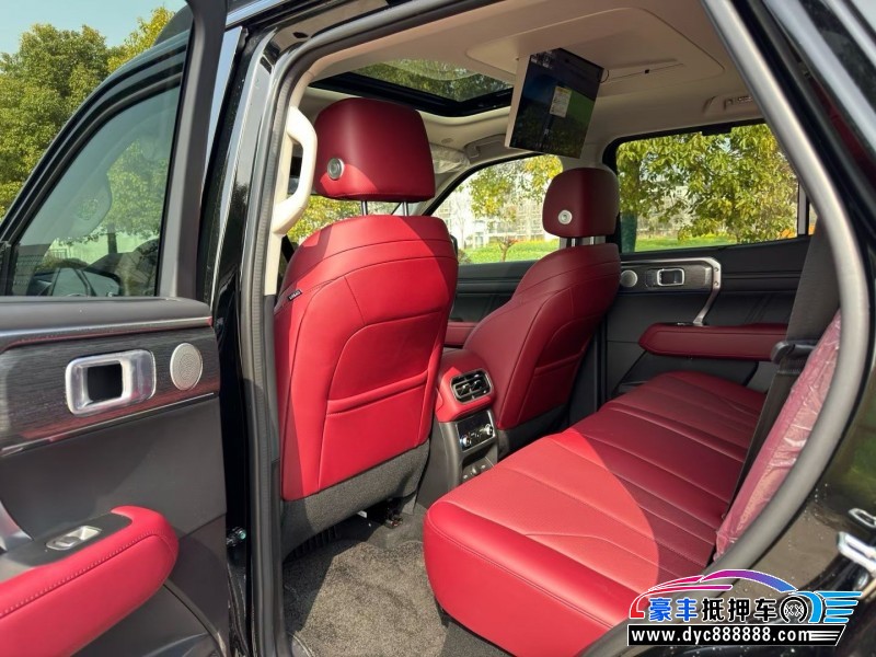 26年WEY坦克400轿车抵押车出售