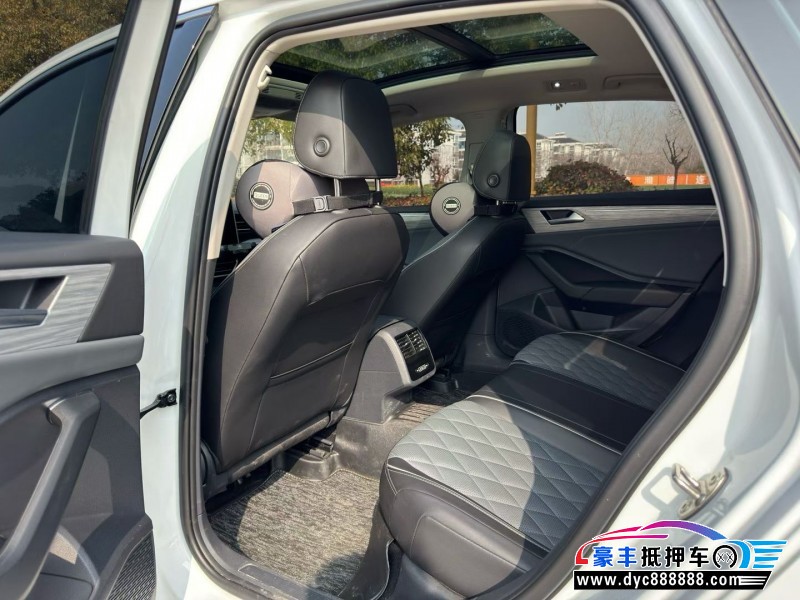 24年大众速腾轿车抵押车出售