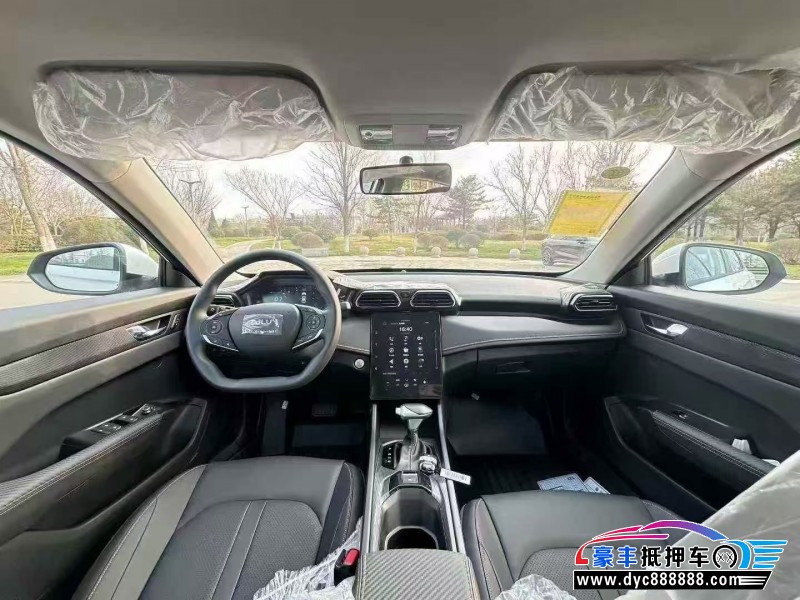 25年东风风神奕炫轿车抵押车出售