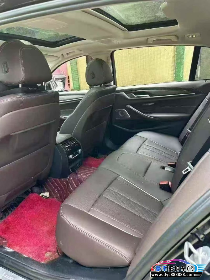 22年宝马5系轿车抵押车出售