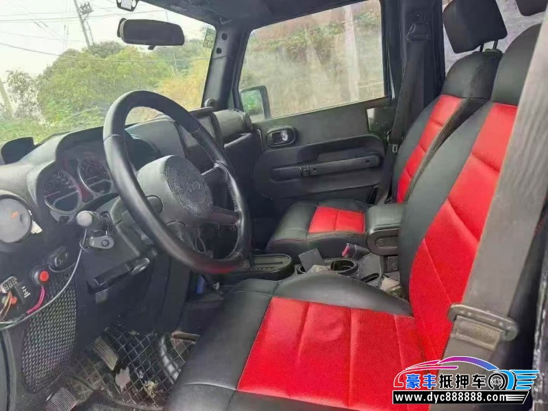 11年Jeep牧马人轿车抵押车出售