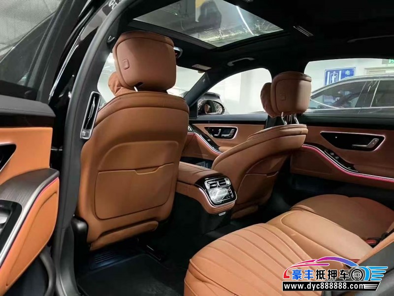 25年奔驰S轿车抵押车出售