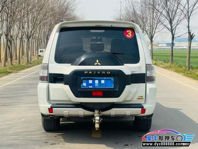 20年三菱帕杰罗SUV抵押车出售