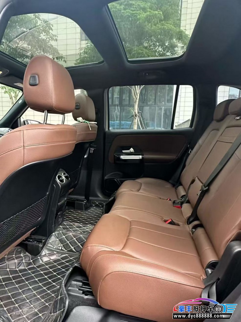 21年奔驰GLB轿车抵押车出售