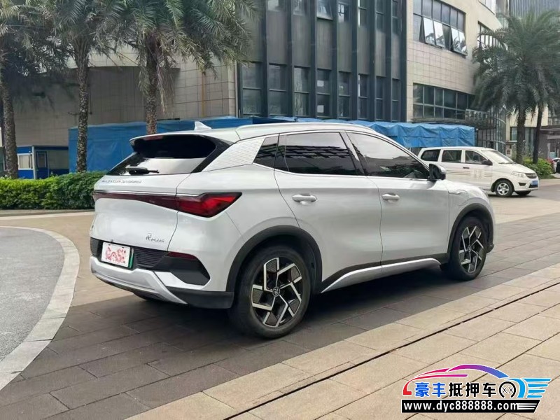 24年比亚迪元轿车抵押车出售