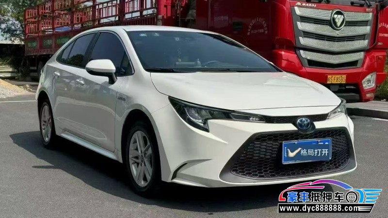 22年丰田雷凌轿车抵押车出售