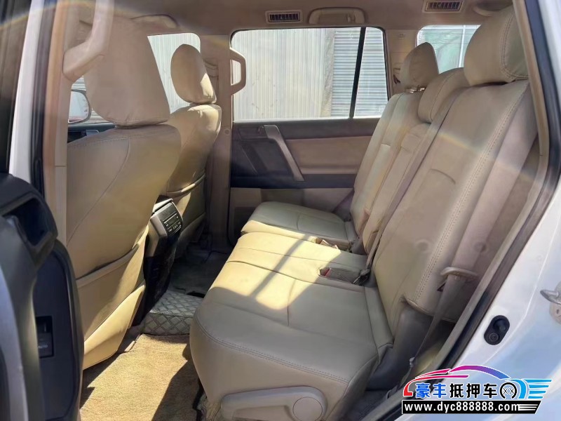 14年丰田普拉多（霸道）轿车抵押车出售