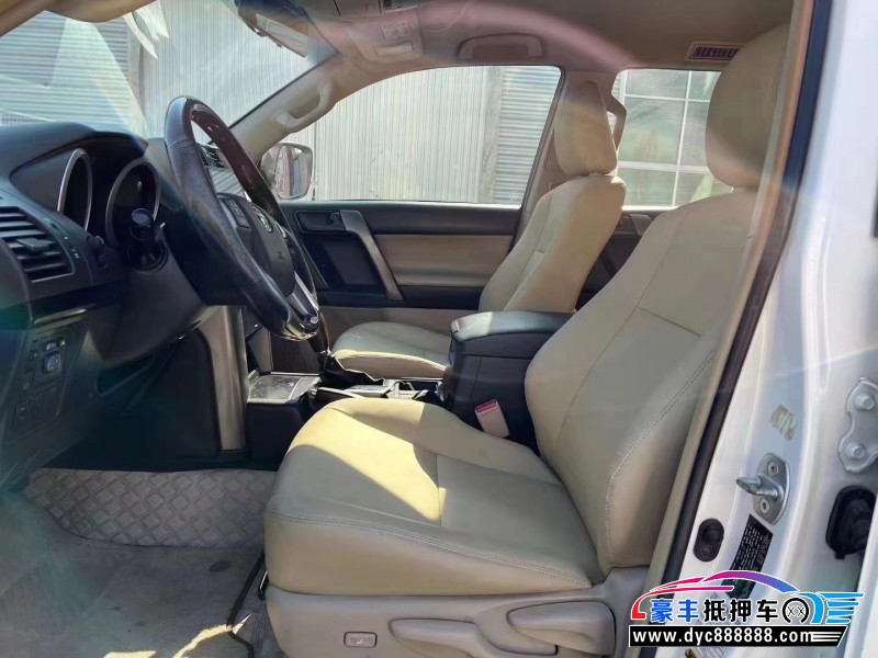 14年丰田普拉多（霸道）轿车抵押车出售