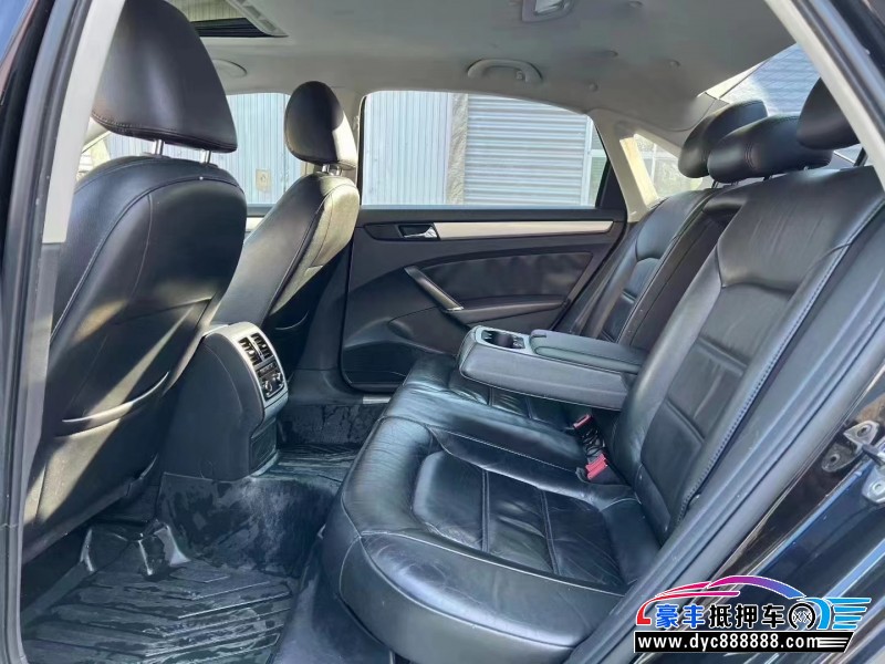 14年大众帕萨特轿车抵押车出售