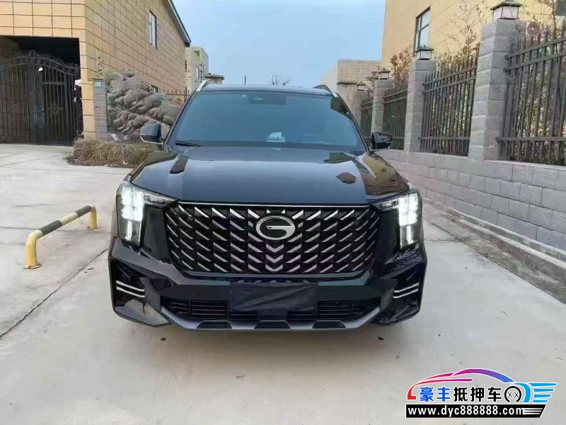 抵押车出售25年传祺GS8轿车