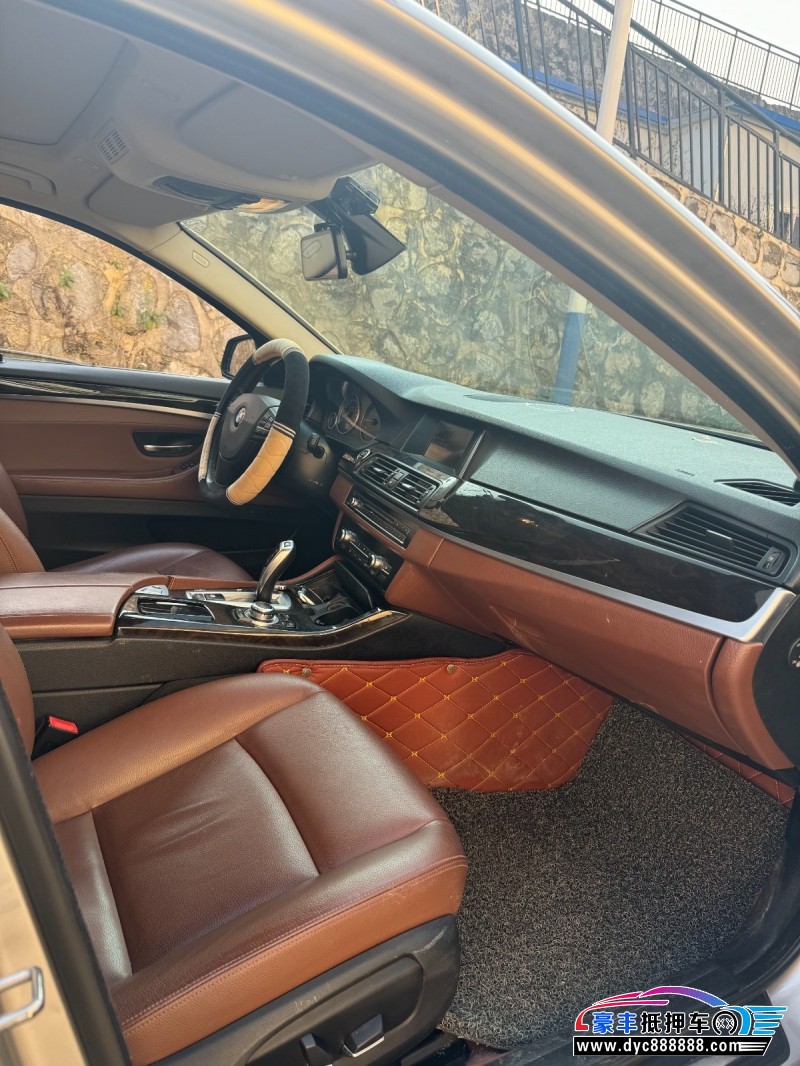 16年宝马5系轿车抵押车出售