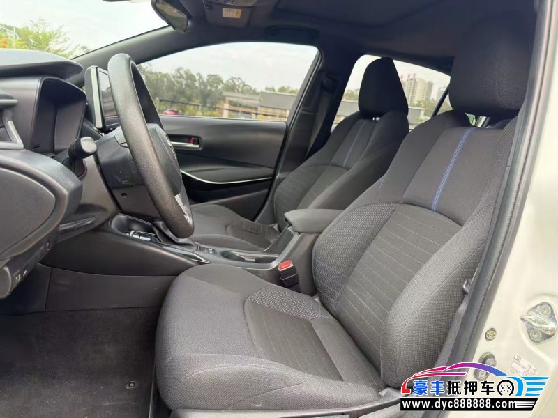 19年丰田雷凌轿车抵押车出售