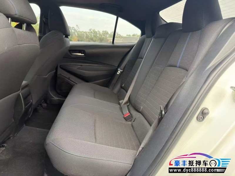 19年丰田雷凌轿车抵押车出售