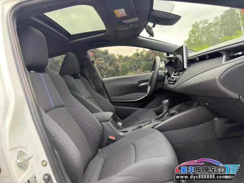 19年丰田雷凌轿车抵押车出售