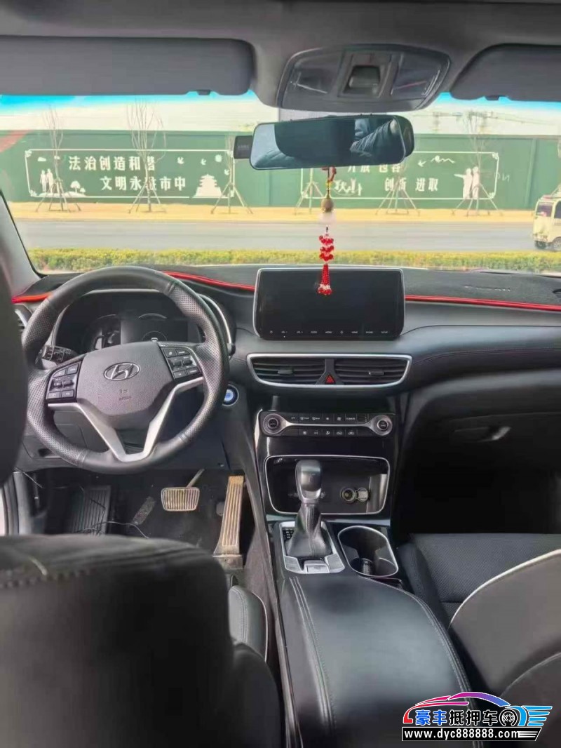 20年现代途胜SUV抵押车出售