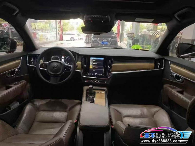 21年沃尔沃S90轿车抵押车出售