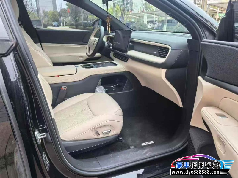 24年小鹏汽车G6轿车抵押车出售