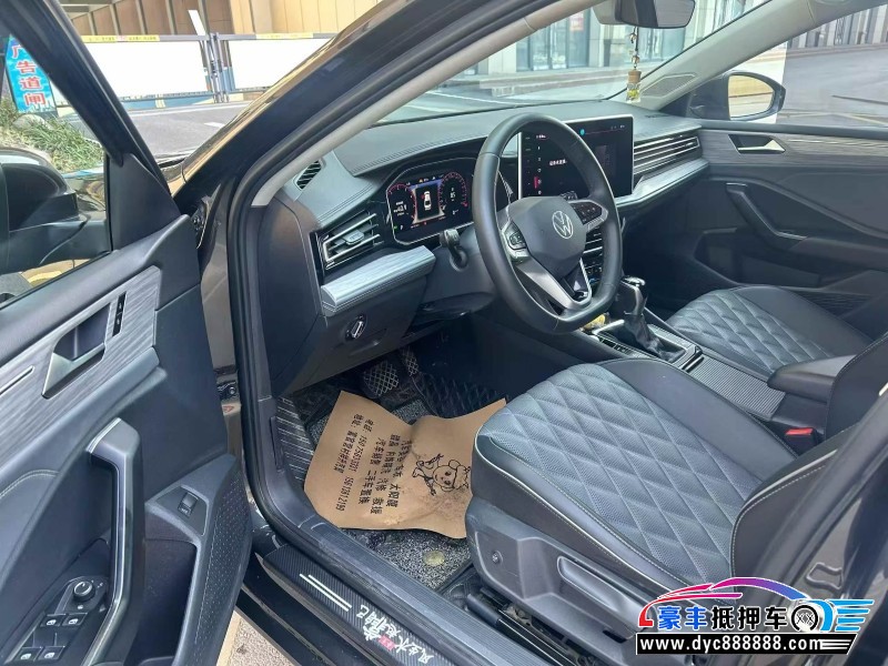 22年大众速腾轿车抵押车出售