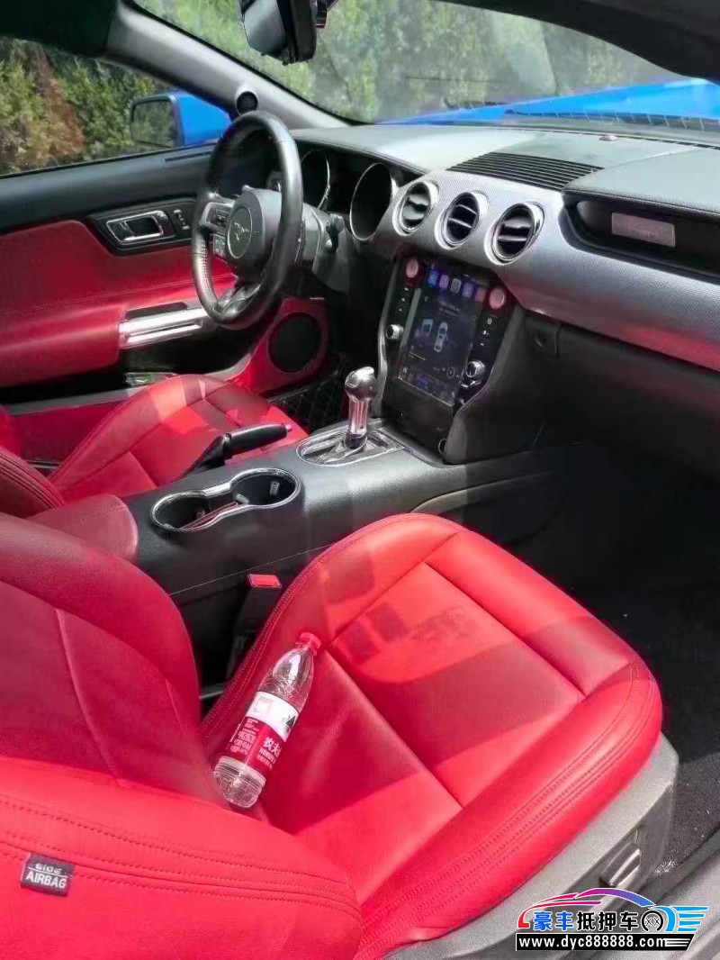 18年福特野马轿车抵押车出售