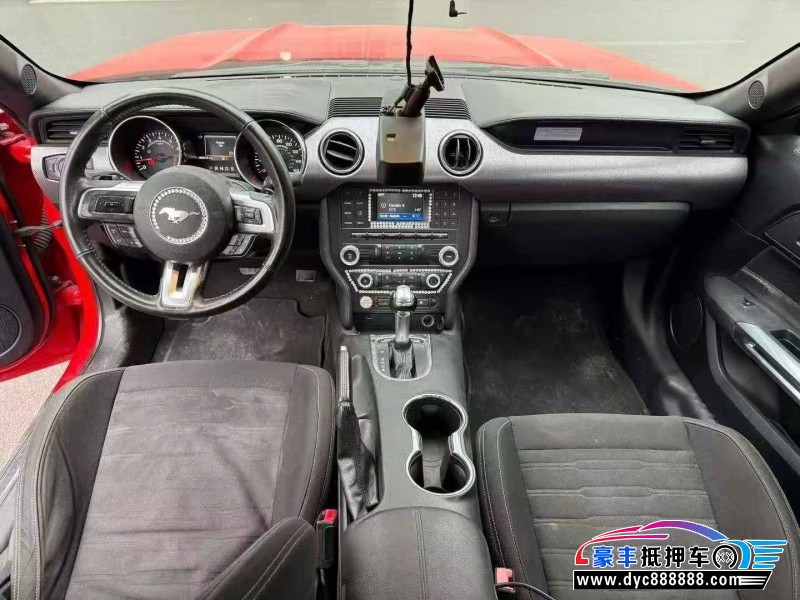 16年福特野马轿车抵押车出售