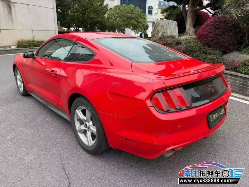 16年福特野马轿车抵押车出售