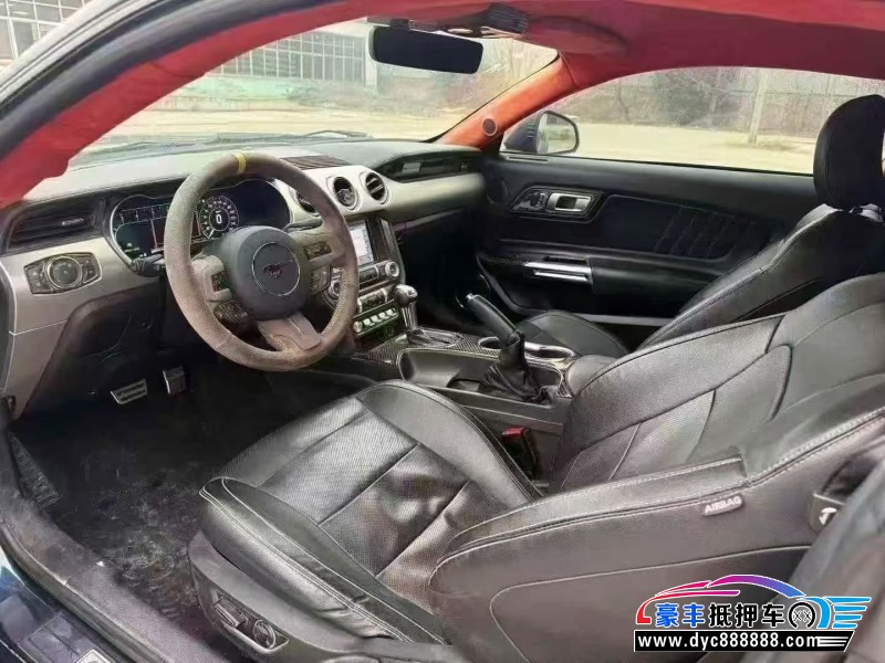 19年福特野马轿车抵押车出售