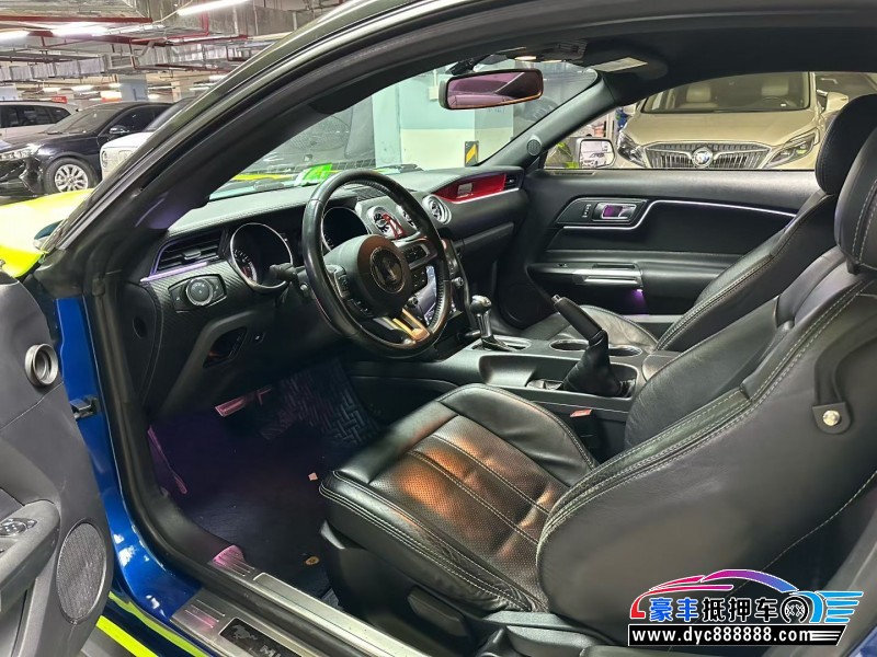 19年福特野马轿车抵押车出售