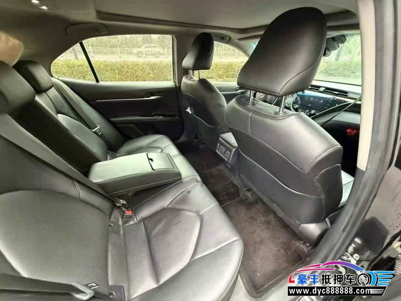 20年丰田凯美瑞轿车抵押车出售