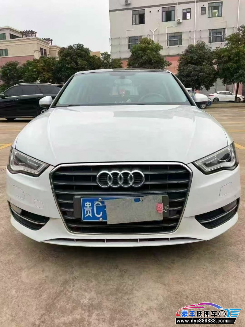 抵押车出售16年奥迪A3轿车