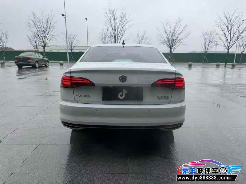 21年大众宝来轿车抵押车出售