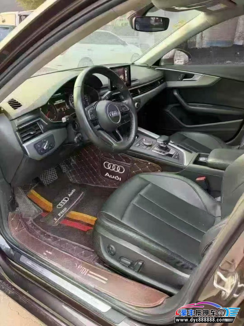 18年奥迪A3轿车抵押车出售