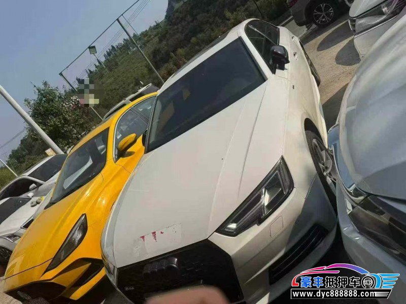 18年奥迪A4L轿车抵押车出售