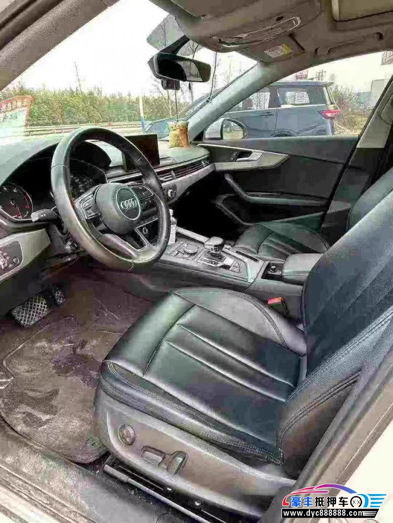 20年奥迪A4L轿车抵押车出售