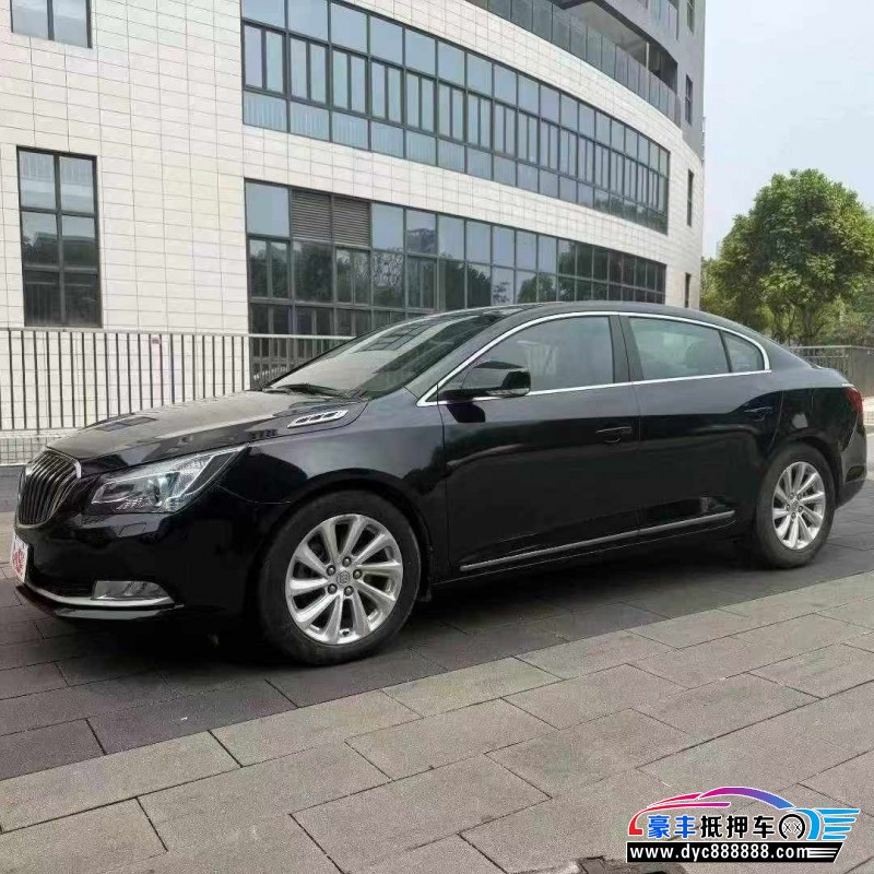 15年别克君越轿车抵押车出售