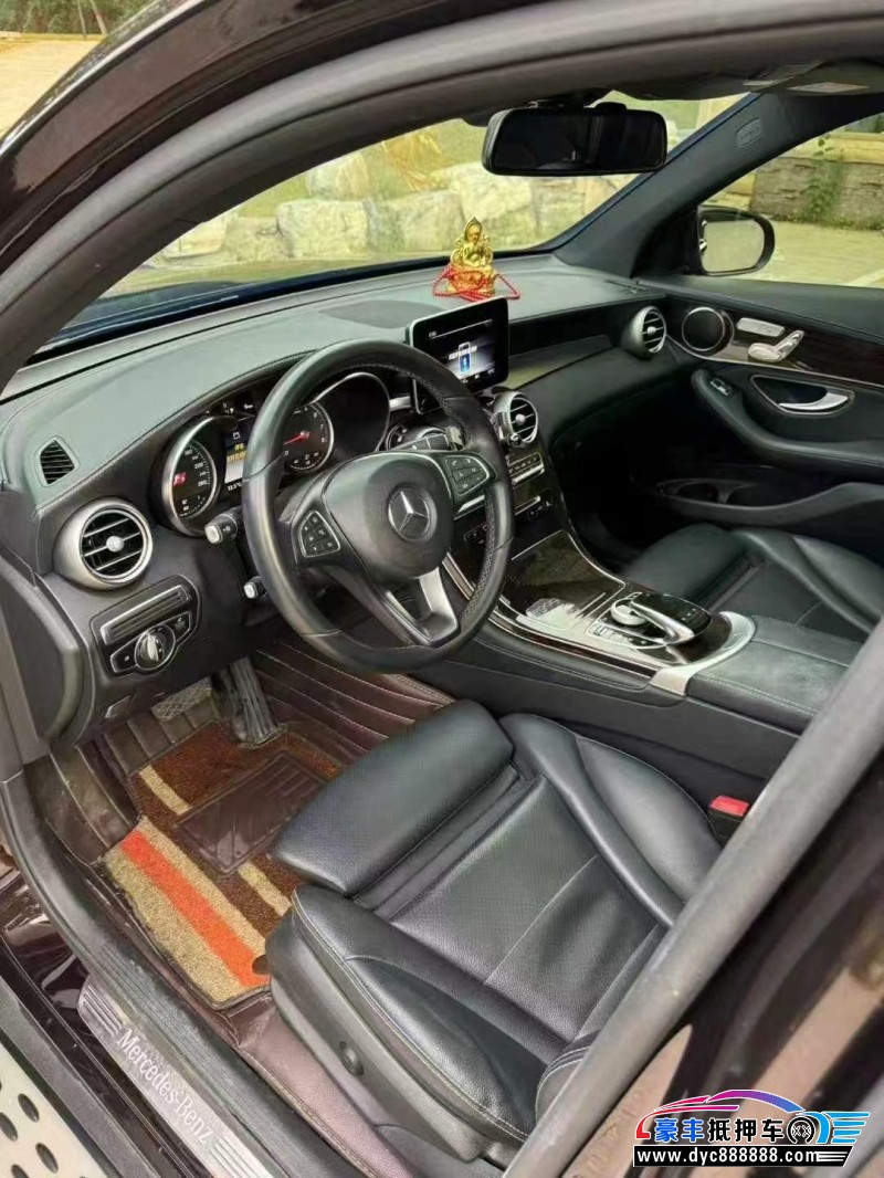 19年奔驰GLCSUV抵押车出售