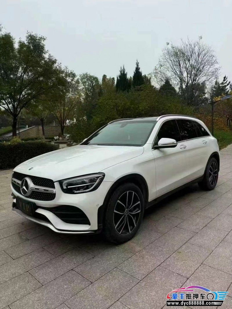 20年奔驰GLC轿车抵押车出售