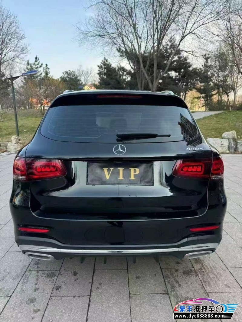 22年奔驰GLCSUV抵押车出售