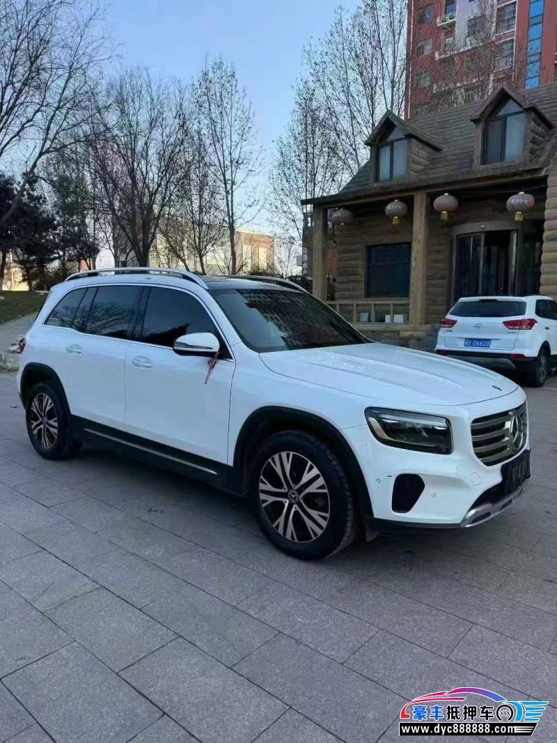 24年奔驰GLB轿车抵押车出售