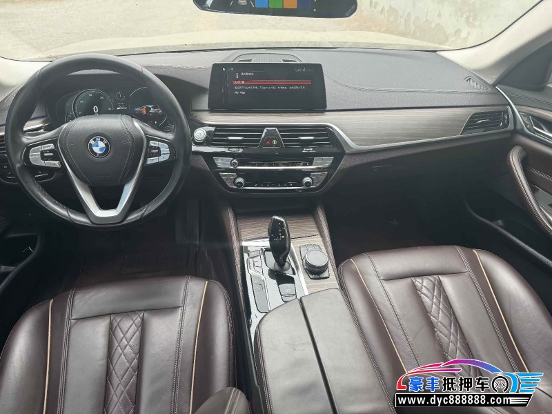 18年宝马5系轿车抵押车出售